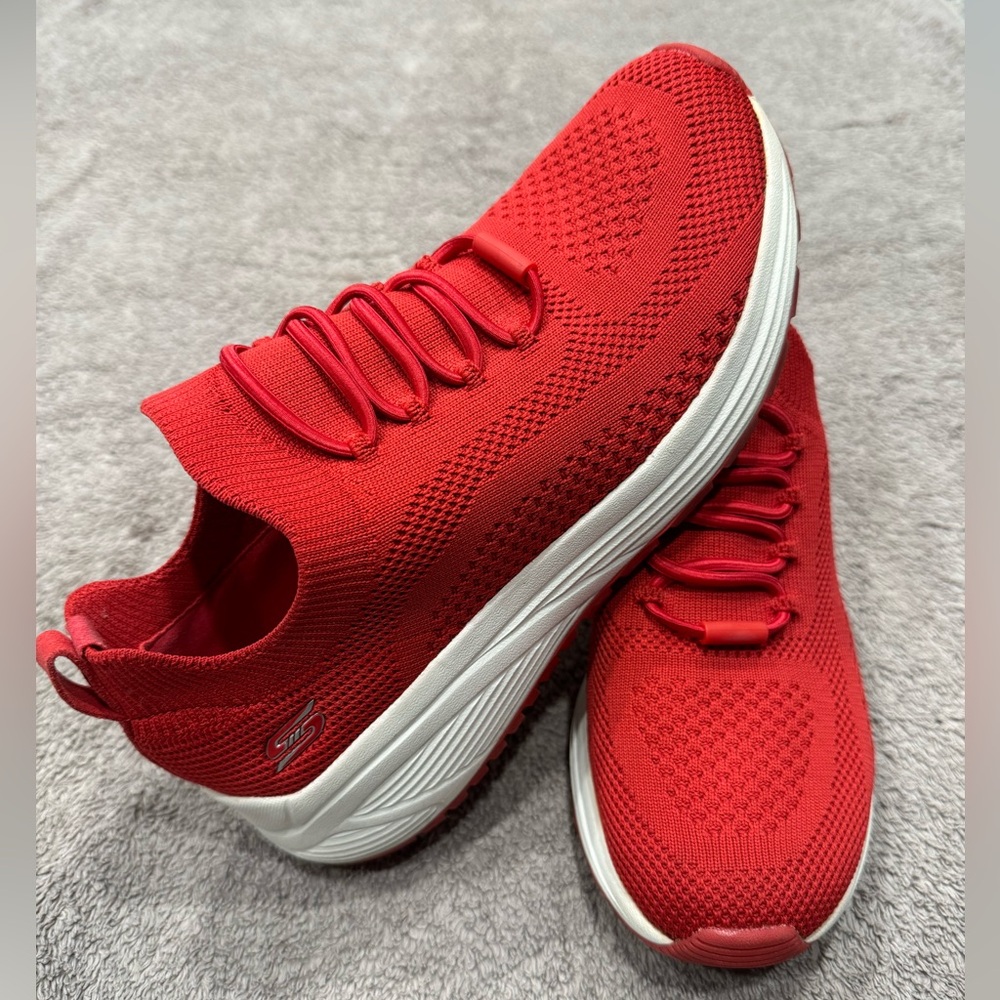 SKECHERS Women's BOBS Sport Sparrow 2.0 Shoes size 7.5
